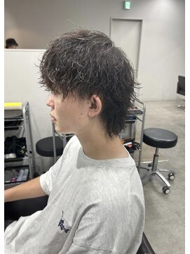 ユウル 横浜(juhl.) ツイストスパイラル/ツイスパ/暗めカラー/ダークアッシュ/パーマ