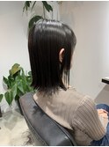 パツっと外はねロブスタイル