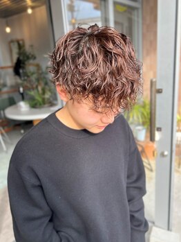 イェスオキナワ(yes okinawa)の写真/波巻きパーマ/スパイラルパーマも幅広く対応！スタイリングが簡単だから翌日からもサロン帰りの仕上がりに
