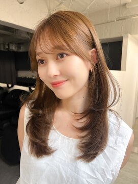 フォト 新宿(foto) ワンカールレイヤー顔まわり小顔カット