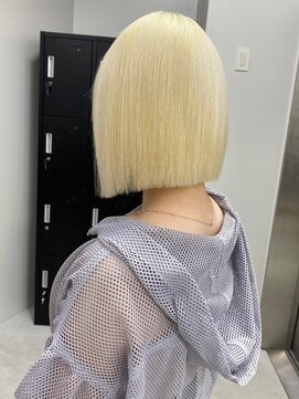 ベレーザシェルト(Beleza scelto) 10036秋色透明感オリーブベージュショコラブラウン耳かけボブ