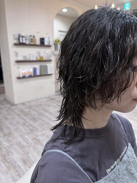 ラボヌールヘアーノーブル 新越谷店(La Bonheur hair noble) くらげウルフ/波巻きパーマ【美髪】【イメチェン】