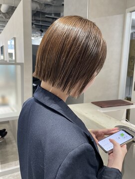 キートス(Kiitos) ★20代30代40代U24切りっぱなしボブ似合わせカットベージュ