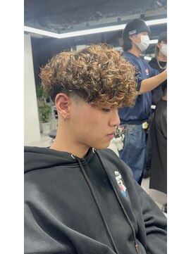 ステラ(STELLA) スペインカール/メンズ/メンズサロン/眉毛カット/メンズパーマ