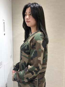 エレノア 四条烏丸店(Eleanor) 【白石】艶暗髪 × エメラルドグレー