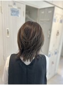 ラフに動くミディアムレイヤー × 透明感ベージュ
