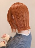 オレンジベージュ　オレンジ　切りっぱなしボブ　ミニボブ