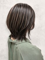 アドラーブル ココロ 新潟(adorable CoCoLo) 垢抜け丸みウルフ♪白髪ぼかしハイライト×うるツヤベージュ