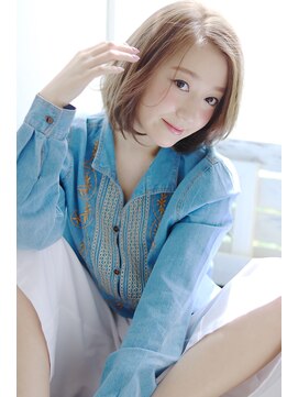 アーレル(Arlel) ☆Arlel 池袋☆透明感のある柔らか、切りっぱなしボブ