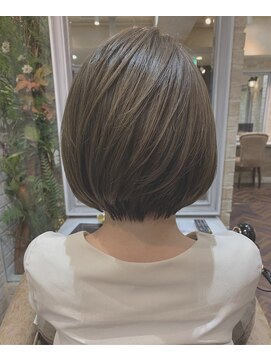 シャル オカチマチ 上野御徒町(shalu) 【shalu 渡邊翔一】ブルージュ ミニマムボブ