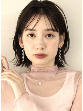 サーカス バイ ビュートリアム 青山(CIRCUS by BEAUTRIUM) ボブ ミディアム レイヤー 外はね 手入れ簡単