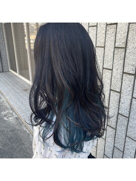 アルマヘアー(Alma hair by murasaki) ◎ブルーインナーカラーで個性的に◎