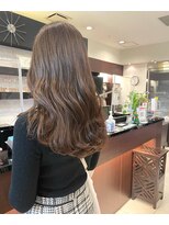 アトレ(attrait)&nbsp;＊透けるベージュ ロングヘア 天王寺美容室 ブリーチなし