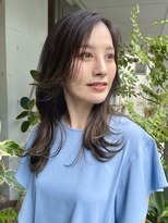 ビュートリアム 南青山(BEAUTRIUM)&nbsp;長め前髪 ローレイヤー 大人カジュアル イルミナ 30代40代50代