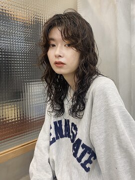 ヒュージ 三軒茶屋(huge) ウルフパーマ/くるくるパーマ/スパイラルパーマ/ボブウルフ