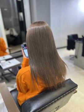 アンシェリ(Ancheri by flammeum) ハイトーンミルクティー【藤沢　鵠沼　善行】