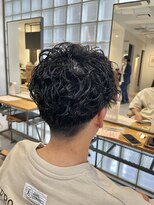 カルゥグラッシー(KALOU glassi)&nbsp;ツイストスパイラル/センターパート/ツーブロック