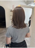 ミルクティーベージュ