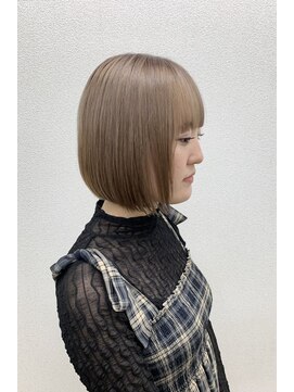 松本平太郎美容室 大宮店 イノアカラー(ブリーチあり)×シルバー