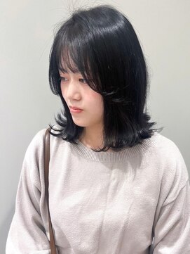 リコラックスビー 中百舌鳥(LICO LUXBE) ミディアムレイヤースタイル/外ハネスタイル