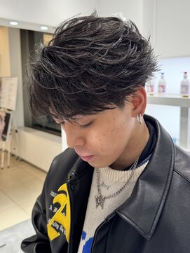 オーシャントーキョー 仙台(OCEAN TOKYO) フェザーパーマショートメンズ黒髪ニュアンス毛流れ黒髪