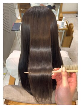 クシェル バイ リリア(kuschel by LILIA.) ☆輝きのある髪の毛に☆