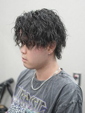 スラッシュ(SLASH) サーフカール/ツイストスパイラル/スパイラルパーマ/姫路