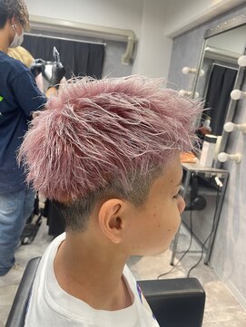 ジゼル 梅田(GiseL) ホワイトピンク