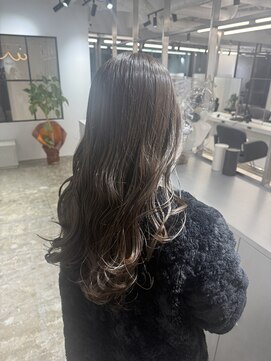 エイト 梅田店(EIGHT umeda) 【オリーブベージュ】