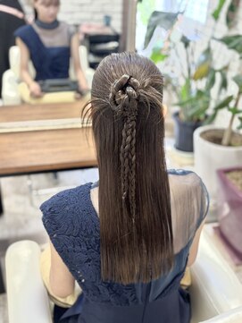 シュガー ヘアアンドネイル 仙台(SUGAR) カチモリハーフアップ