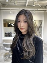 ジーナ 梅田(Zina)&nbsp;【韓国風ロングレイヤーカット】