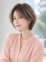 ヘアー ミッション 心斎橋店(hair Mission)&nbsp;白髪ぼかし/大人女性/グレイカラー/ショート/顔まわりカット