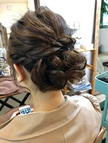 ロカット サロン(Roquat Salon)&nbsp;お上品アップスタイルアレンジ【ヘアメイク　立川/立川南】