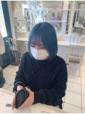 アクアブルー