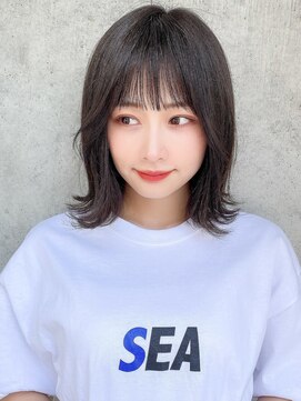 サロウィンフレンテ 新宿三丁目(SALOWIN Frente) 石塚／外ハネエアリーミディアム黒髪ボブ韓国風10代20代30代新宿