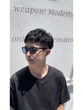 六本木美容室 白金店 スパイキーショート/アッシュブラック/ツーブロック/フェード