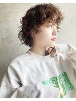 ホロ(hollo) ラフマッシュショートプードルパーマ