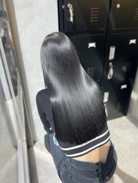 ジーニーホリエ(Geniee horie) -Aesthetic- 129.style- フェイクブラック/髪質改善ver.