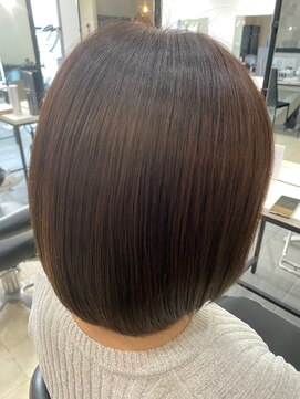 クララ バイ マニスオブヘアー(CLALA by Manis of hair) ダメージレス白髪染め/ナチュラルブラウン/ボブカット