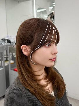 アマトウキョウ アユンチェ(AMA TOKYO×AYUNCHE) 韓国ヘア　透明感カラー　2wayバング  レイヤーカット   顔周り