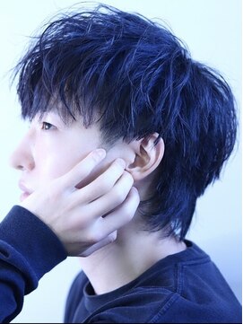 コンフィデンス 新宿3rd(confidence) ブルーブラックマッシュウルフ束感ツーブロック刈り上げスーツ