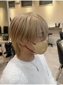 柔らかブロンドカラー