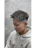 リミットバイアフィナー 大宮店(limit by Afinar)&nbsp;ホワイトメッシュ/スキンフェード/フェード/ジェットモヒカン