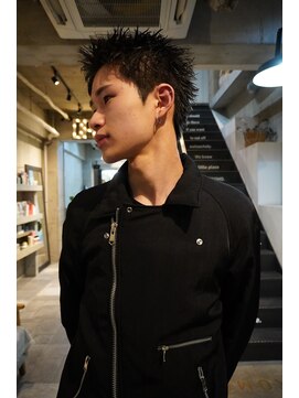 ココモ(KOKOMO) 【三野隼澄】スパイキーショート