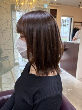 ヘアメイク トルテュ(HAIR MAKE TORTUE) ブラウニーカラー+軽やか外ハネ