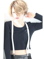 ワースホワイル(WORTH WHILE) 大人ガーリーダークアッシュミディアムレイヤーカットブリーチ