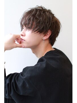 シン(syn) 毛先軽めマッシュ