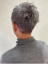 ヘアーアンドメイク アズール 浦和店(Hair&Make Azur) 【メンズショート】白髪をいかしたパールシルバー