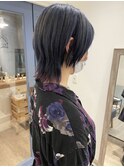 【松本咲花】ウルフレイヤーカット インナーカラー ブルー