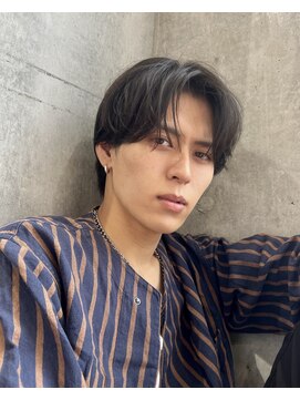 マノハル(MANOHARU) 韓国風ナチュラルセンターパート